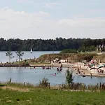 Lakeside With Sauna Βίλα