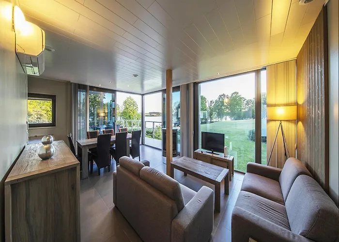 Lakeside With Sauna Boussu-lez-Walcourt