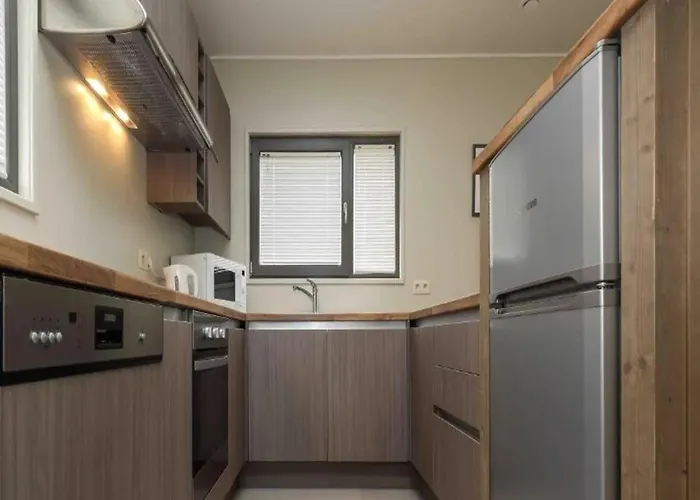 Lakeside With Sauna Villa *