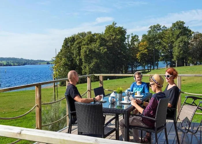 Lakeside With Sauna Villa *